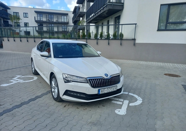 Skoda Superb cena 85900 przebieg: 178000, rok produkcji 2020 z Warszawa małe 781